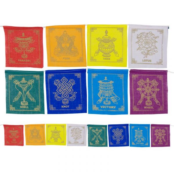 8 voorspoedsymbolen vlaggen aan koord -- 3.5x3.75 cm