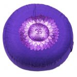 Meditatiekussen 7e chakra Sahasrara geborduurd -- 33x17 cm