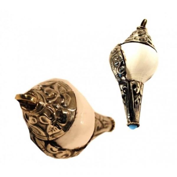 Rituele schelp hanger met witmetaal -- 7 cm