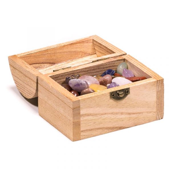 Schatkistje met 200 gram edelstenen -- 200 g; 9.5x6.5x7 cm