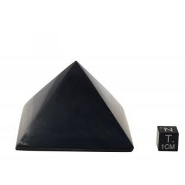 Shungiet piramide -- 6x6 cm