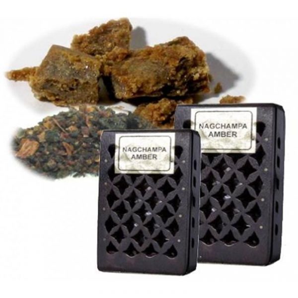 Wierookhars Nag Champa/Amber in houten doosje -- 6x4 cm