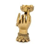 Theelichthouder Varada Mudra met Lotus goudkleurig- 9 cm x 8,5 cm x 18,5 cm - Afbeelding 2