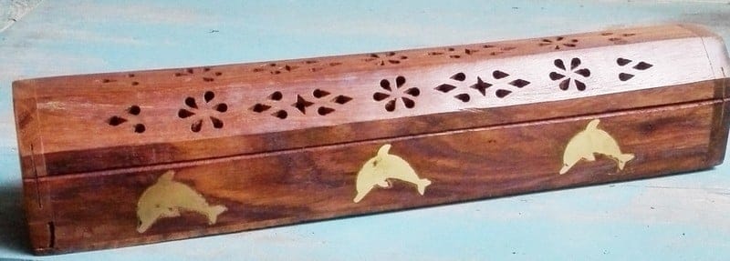 5d3f9434006bb9bafee2ddb79b156d2d22a27616 Wierookstokjes brander en bewaardoos dolfijnen - 30 cm - Afbeelding 1