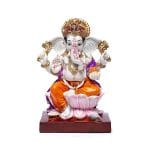 Ganesha op lotustroon -  19 cm x 11 cm